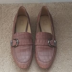 NWOT brown leather loafers from Naturalizer